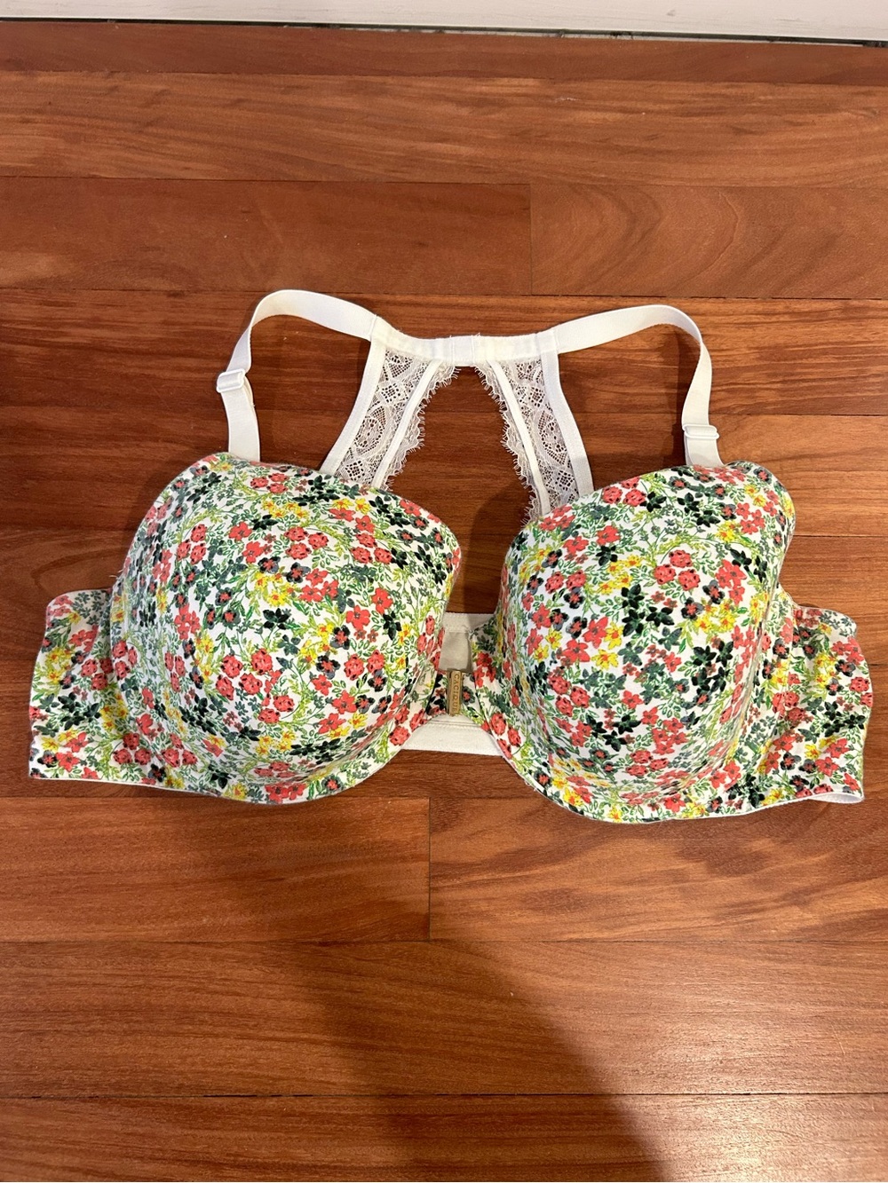 Cacique Simply Wire-Free T-Shirt Bra 46C Peach Tropical Floral Lace Racerback